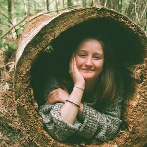 Meet your Posher, Mae